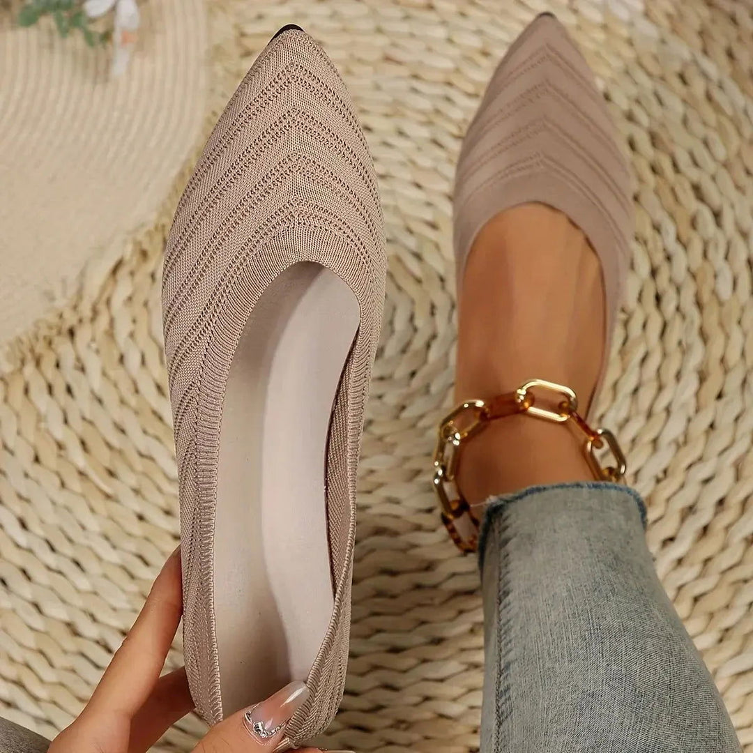 Chère | Pointed Knit Slip-On Ballet Flats