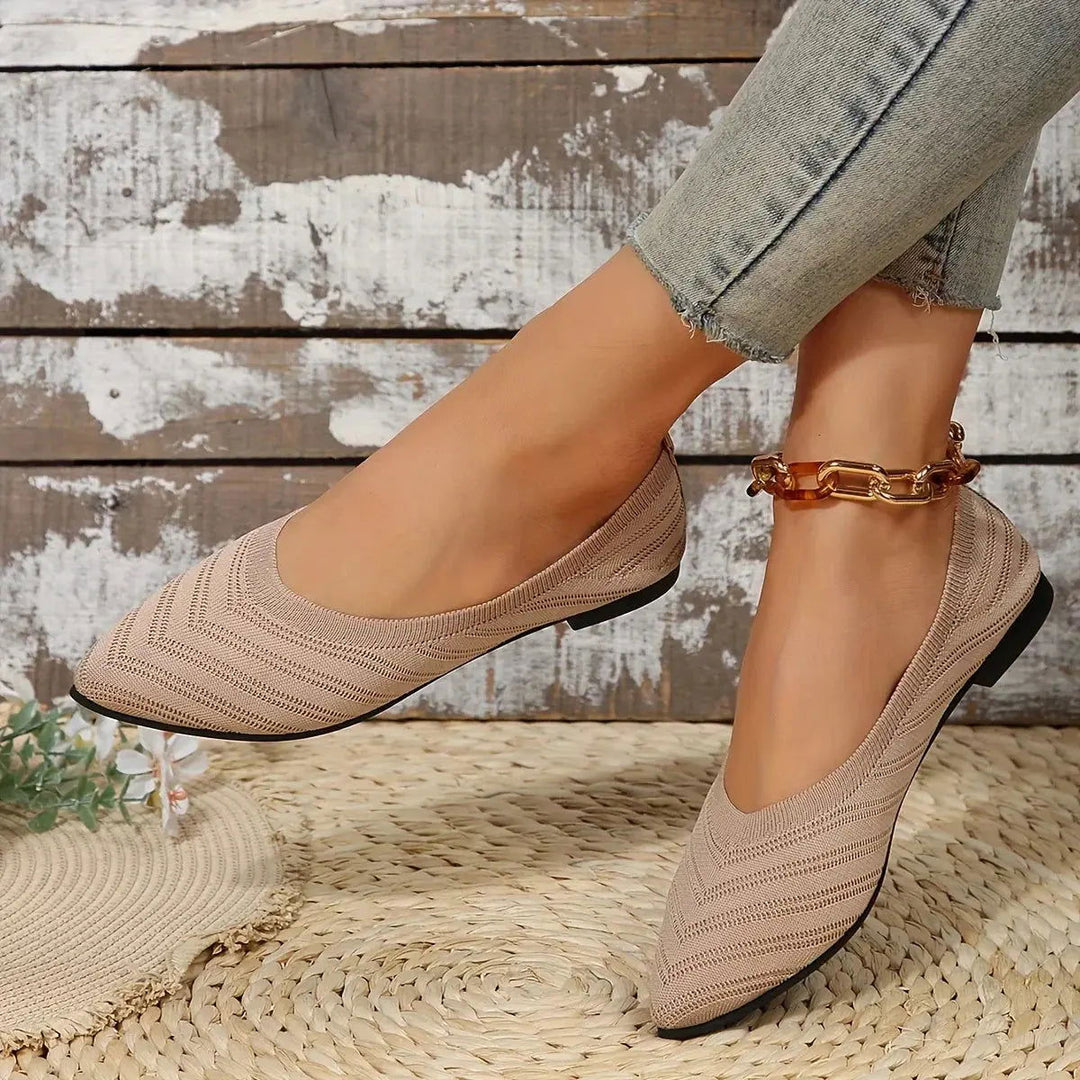 Chère | Pointed Knit Slip-On Ballet Flats