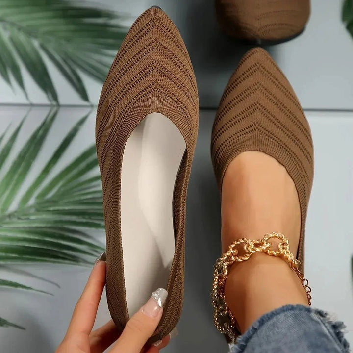 Chère | Pointed Knit Slip-On Ballet Flats
