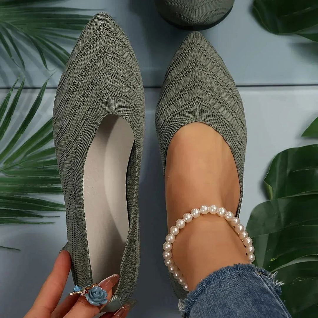 Chère | Pointed Knit Slip-On Ballet Flats